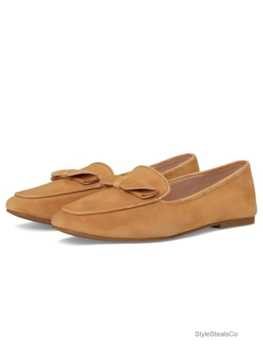 Pointed Toe Venetian Loafer with Bow Detail